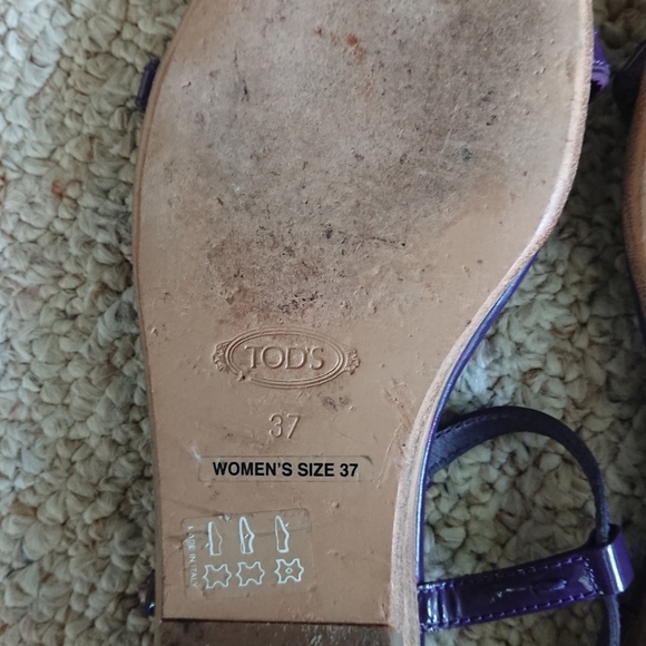 TOD’s T-Strap thong Sandals in Purple Patent Leather Size 6.5 - Picture 3 of 12